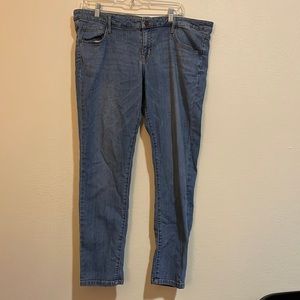 Light Wash Skinny Jeans
